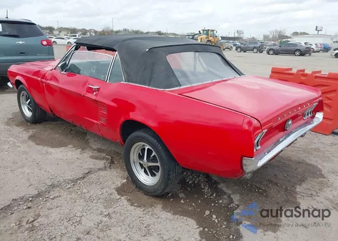 1967 Ford Mustang z USA, uszkodzony, nr VIN 7F03T219921